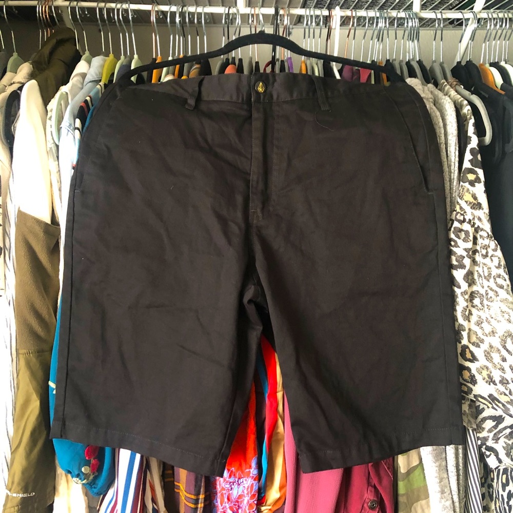 Volcom shorts